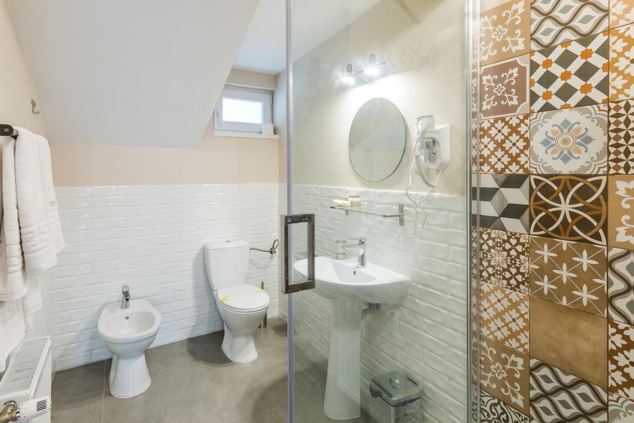 Отели типа «постель и завтрак» Drachenhaus Urban Villa Брашов