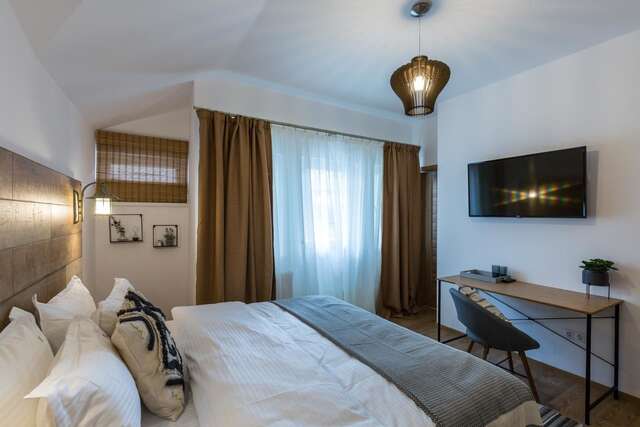 Отели типа «постель и завтрак» Drachenhaus Urban Villa Брашов-25